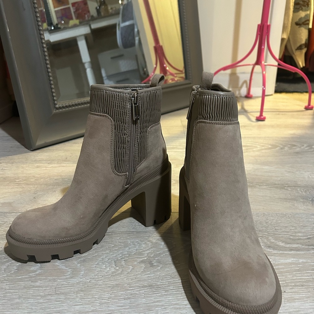 Women's Taupe Ankle Boots